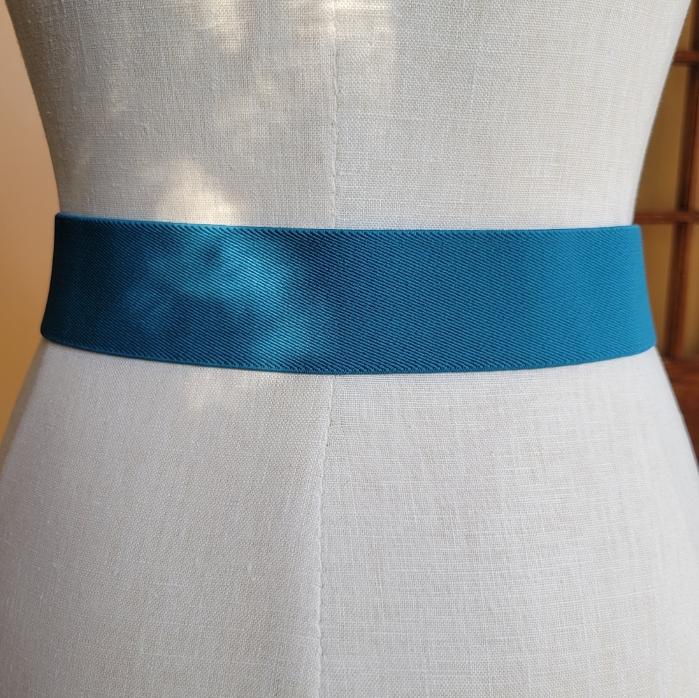 1980s Teal Stretch Belt with Teal/Plum Enamel Buckle. Excellent Vintage. M/L - Picture 8 of 10